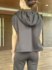 Toro Hooded Vest in Black