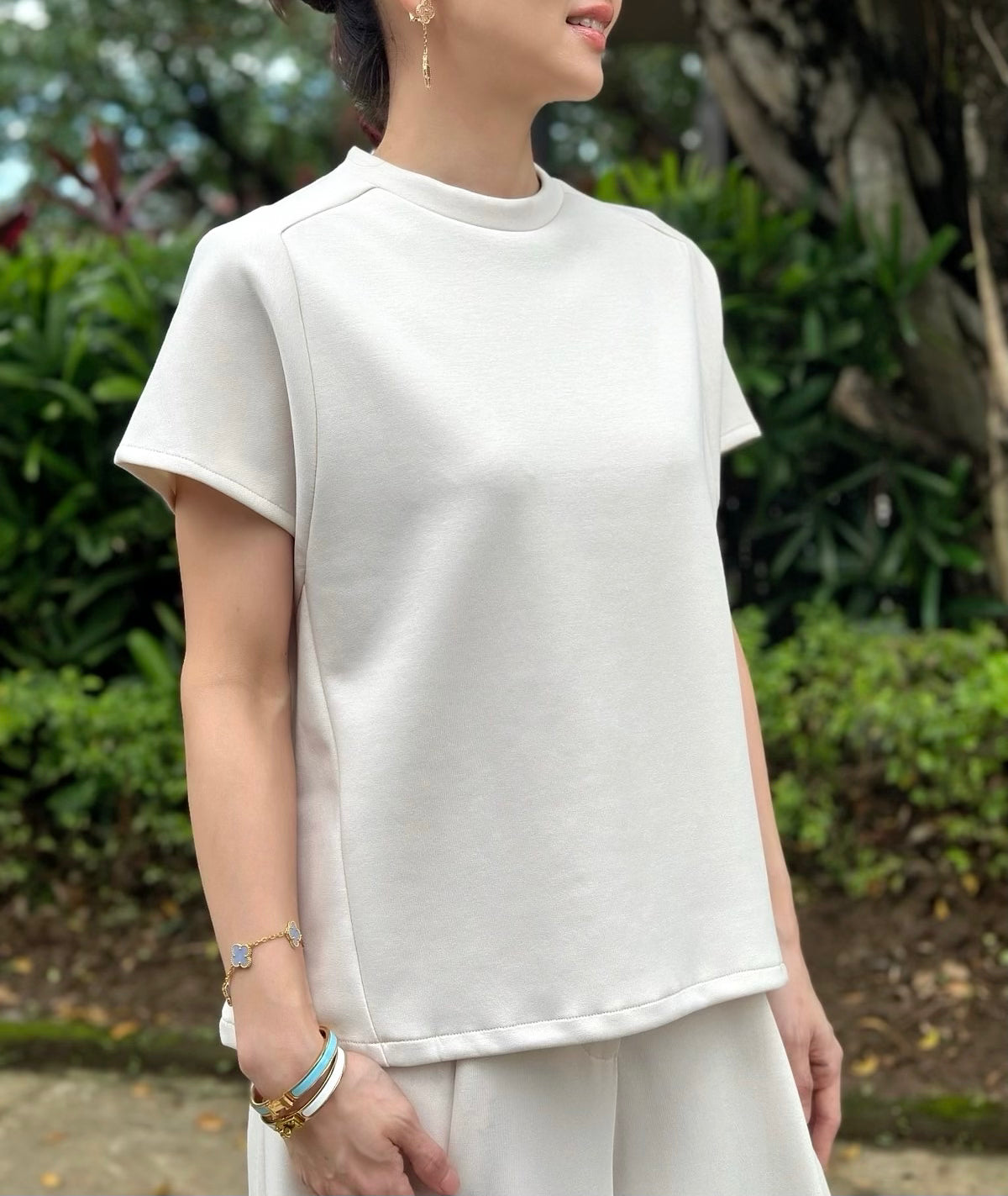 Jiang Tee in Cream