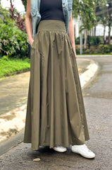 Nice Long Pleated Skirt in Olive