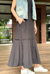 Gala Skirt in Black